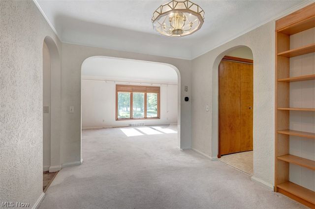 9985 Prospect Road, Strongsville, OH 44149