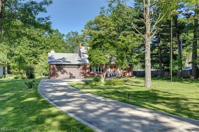 9985 Prospect Road, Strongsville, OH 44149