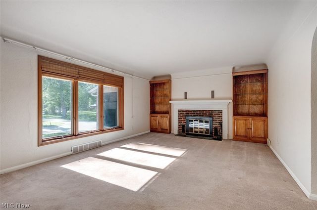 9985 Prospect Road, Strongsville, OH 44149
