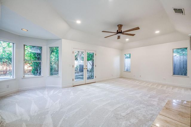 7258 N Channing Way, Fresno, CA 93711