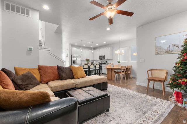 3480 W WATERBURY DR, Lehi, UT 84048