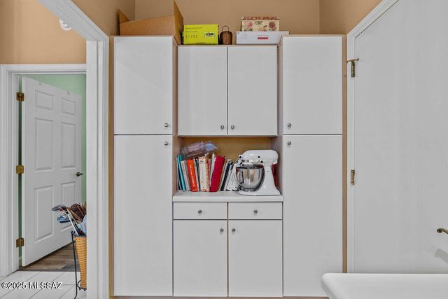 1313 W Mariquita Street, Green Valley, AZ 85622