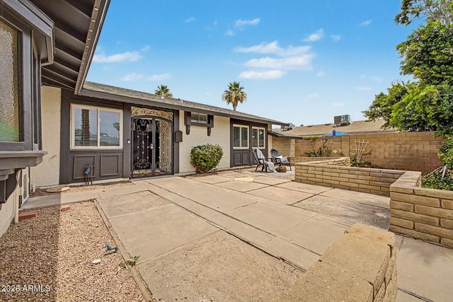 1066 E CARSON Drive, Tempe, AZ 85282
