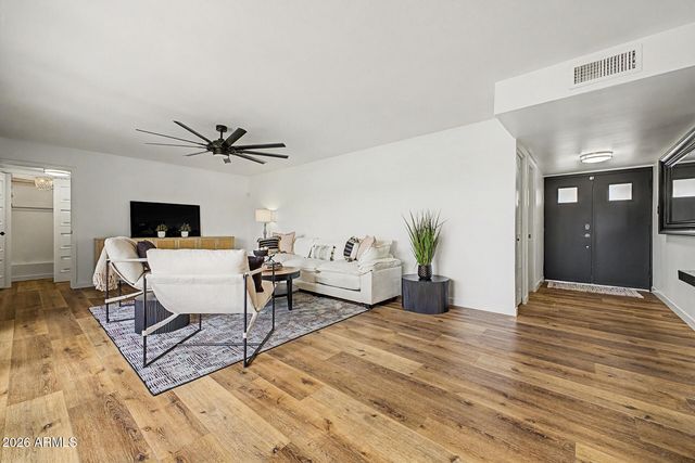 1066 E CARSON Drive, Tempe, AZ 85282