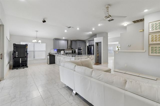 4643 DUNNIE DRIVE, Tampa, FL 33614