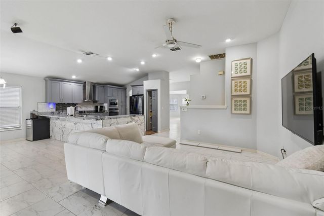 4643 DUNNIE DRIVE, Tampa, FL 33614