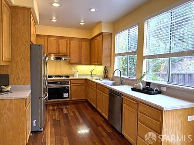 10 Baycrest Way, South San Francisco, CA 94080