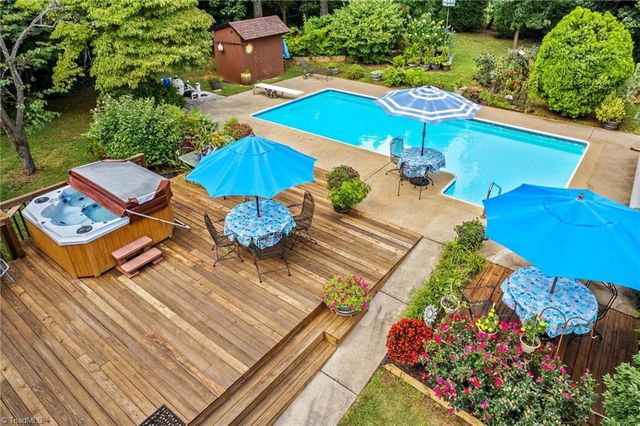 202 Cedarwood Drive, Salisbury, NC 28147