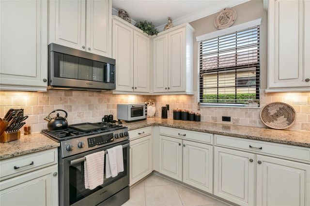 5126 SAVONA RUN, Bradenton, FL 34211