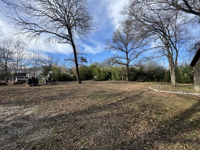 1980 Apache Road, Quinlan, TX 75474