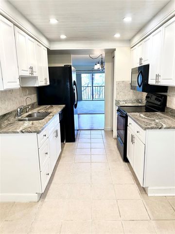 2800 COVE CAY DRIVE 1-6B, Clearwater, FL 33760