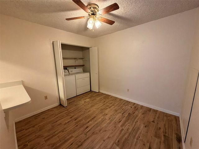 2327 Torrington Drive C, Arlington, TX 76012