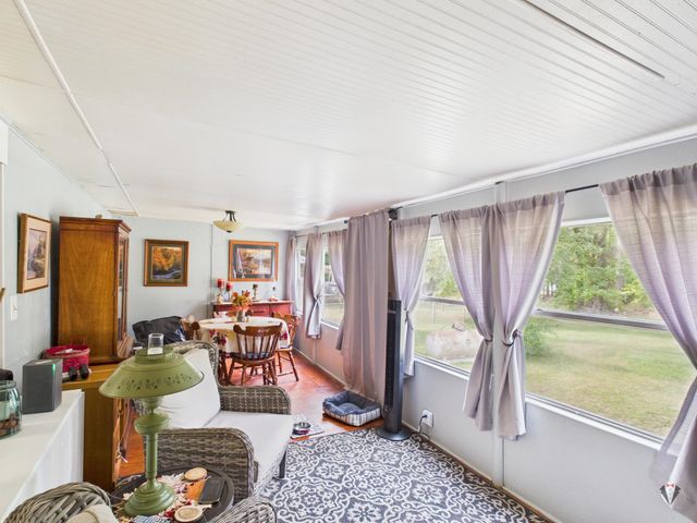 681 Lula Ln, Jefferson, TX 75657