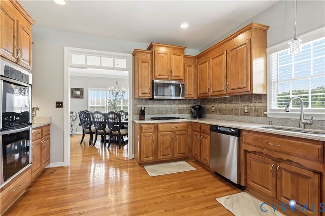 2018 Old Church Rd, Mechanicsville, VA 23111