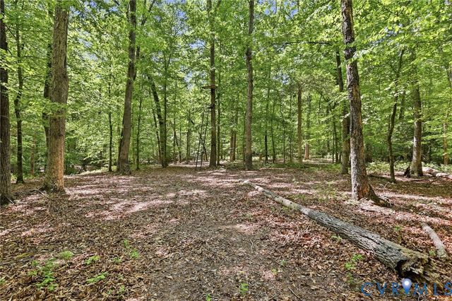 2018 Old Church Rd, Mechanicsville, VA 23111