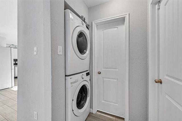 6705 Sherwood Drive, Houston, TX 77021