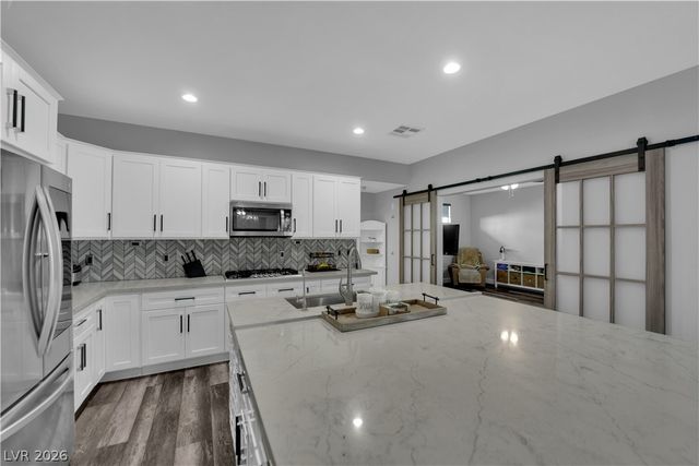 1134 Blitzen Drive, Henderson, NV 89012