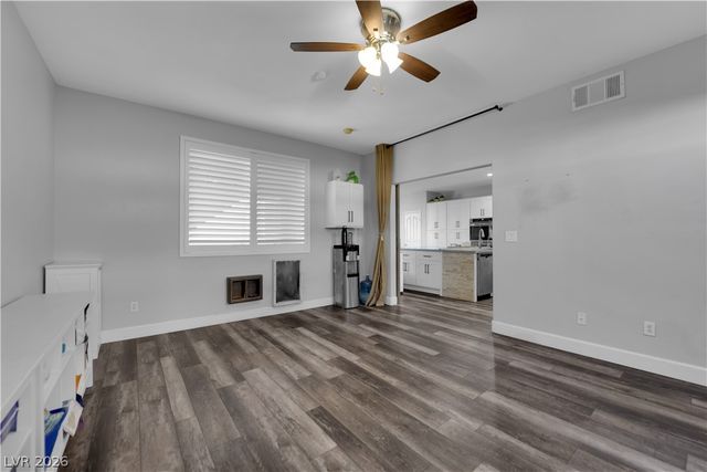 1134 Blitzen Drive, Henderson, NV 89012