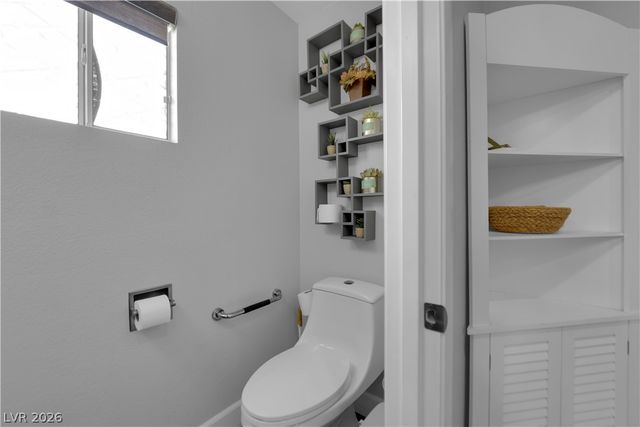 1134 Blitzen Drive, Henderson, NV 89012