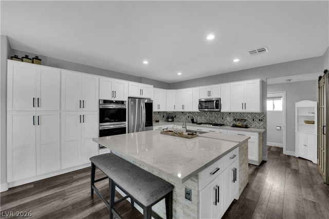 1134 Blitzen Drive, Henderson, NV 89012