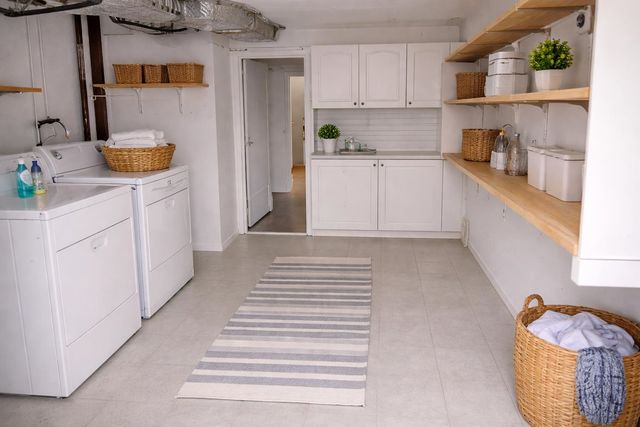 84B SUBURBIA DR, Jc, West Bergen, NJ 07305