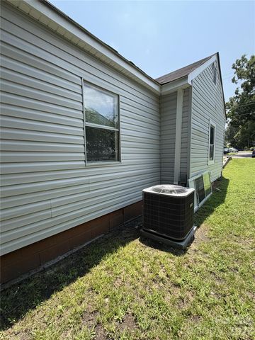 109 Starnes Street, Chester, SC 29706