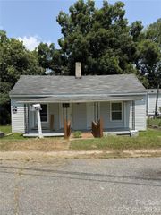 109 Starnes Street, Chester, SC 29706