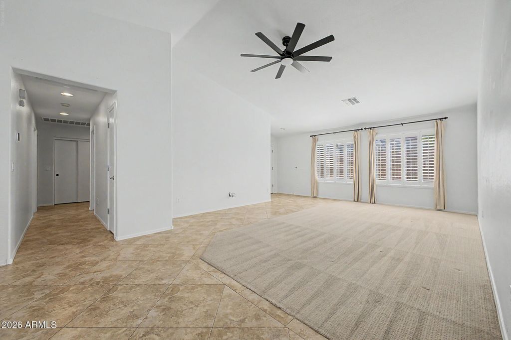 1739 W DESERT CANYON Drive, San Tan Valley, AZ 85144 — photo 4