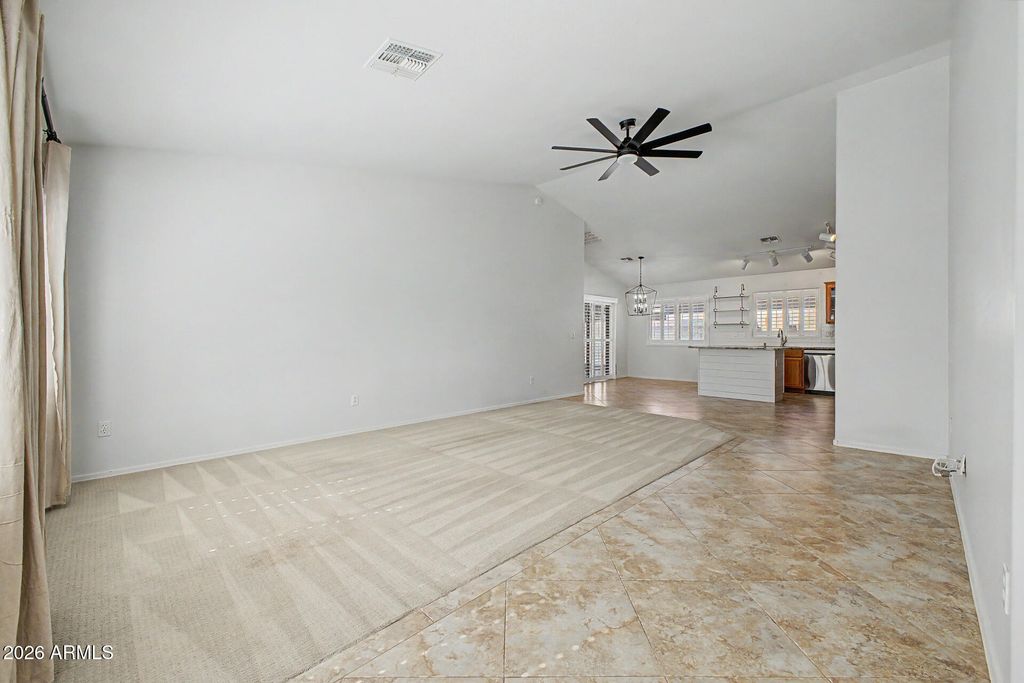 1739 W DESERT CANYON Drive, San Tan Valley, AZ 85144 — photo 5