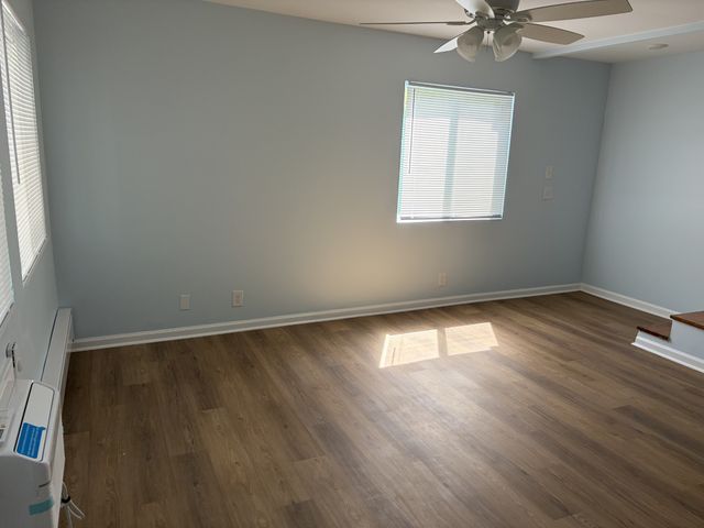 550 Harding Pl Apt C105, Nashville, TN 37211