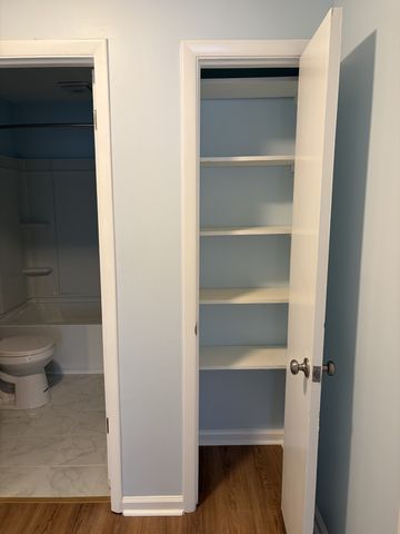 550 Harding Pl Apt C105, Nashville, TN 37211
