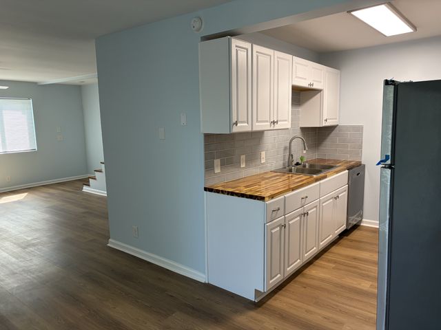 550 Harding Pl Apt C105, Nashville, TN 37211
