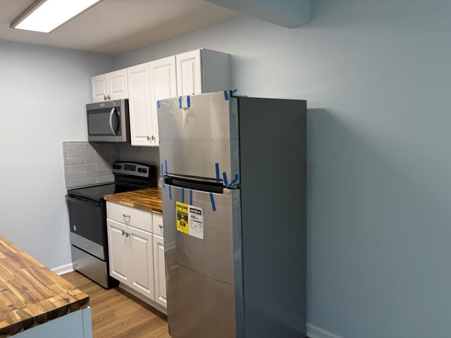 550 Harding Pl Apt C105, Nashville, TN 37211