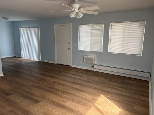 550 Harding Pl Apt C105, Nashville, TN 37211