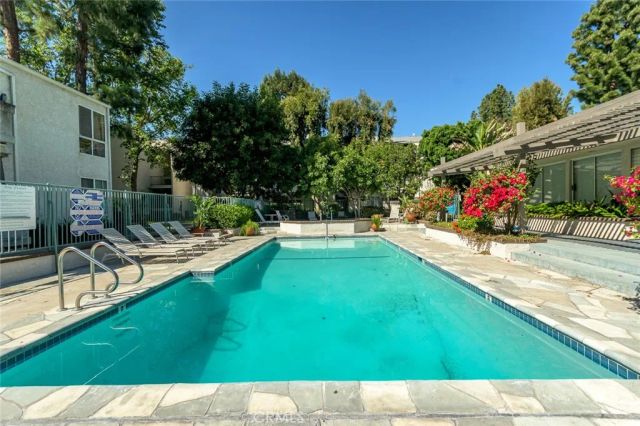 20134 Leadwell 367, Winnetka, CA 91306