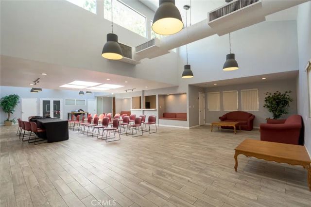 20134 Leadwell 367, Winnetka, CA 91306