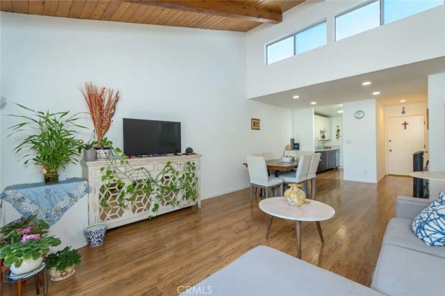 20134 Leadwell 367, Winnetka, CA 91306