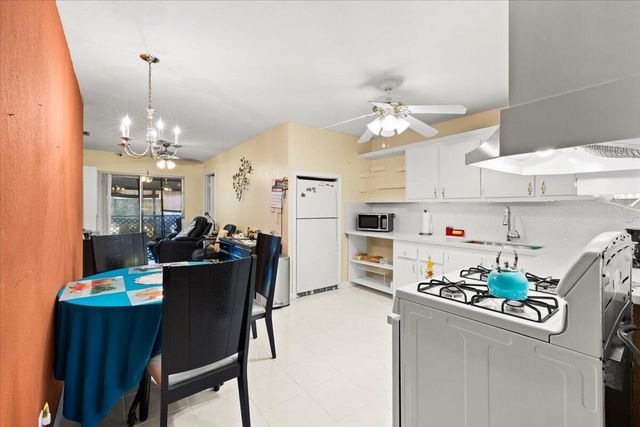 1830 Keenland Circle, West Palm Beach, FL 33415