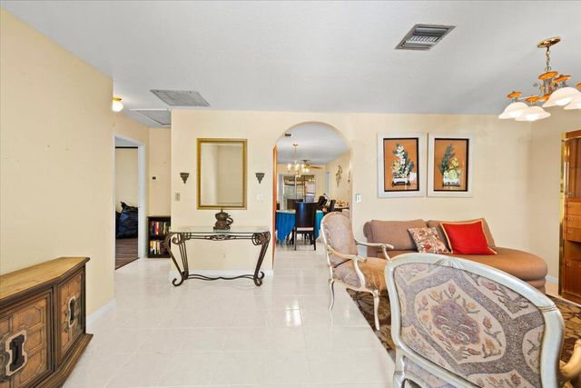 1830 Keenland Circle, West Palm Beach, FL 33415