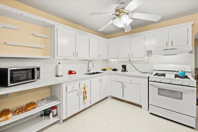 1830 Keenland Circle, West Palm Beach, FL 33415