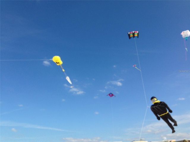 11315 3RD STREET E C, Treasure Island, FL 33706