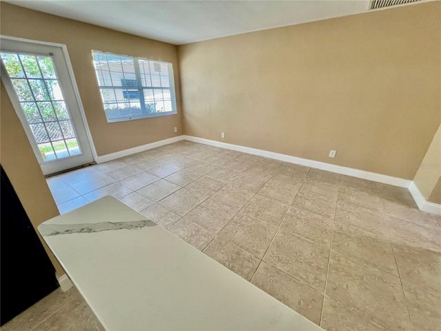 11315 3RD STREET E C, Treasure Island, FL 33706