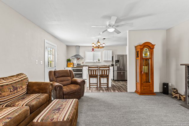 2151 Old Lehmann Rd, Seguin, TX 79155