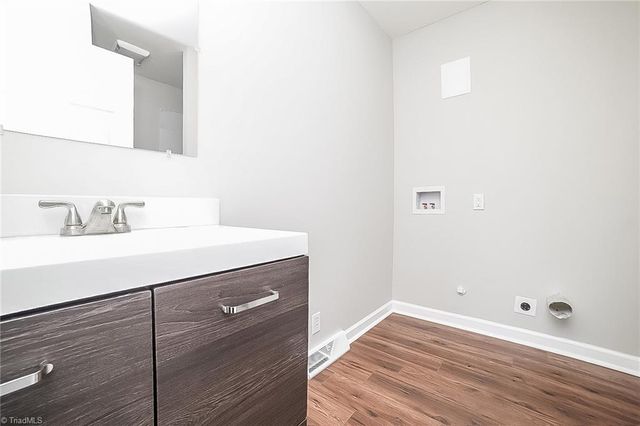 201 Cecil Drive, Winston-salem, NC 27105