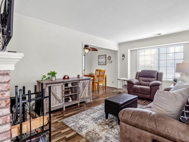 1056 Padre Drive 8, Salinas, CA 93901