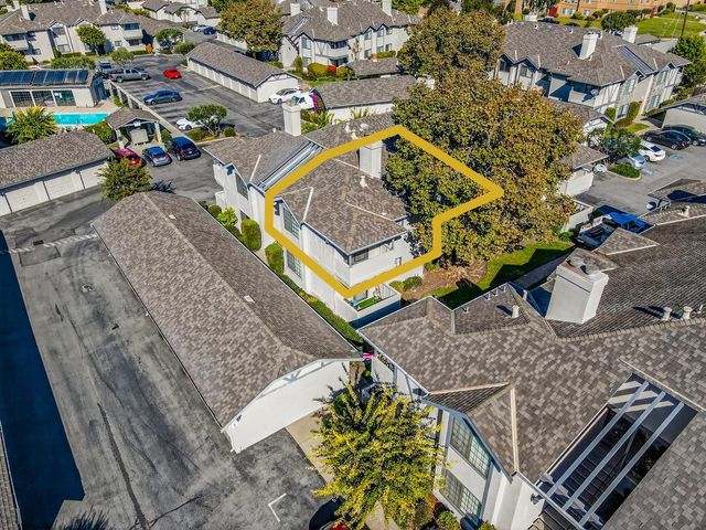 1056 Padre Drive 8, Salinas, CA 93901