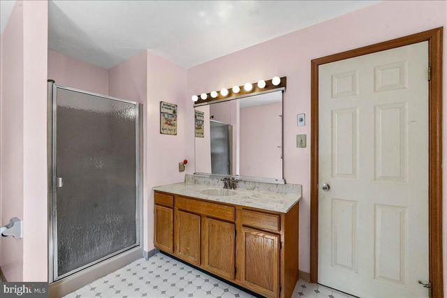 1577 SPRING MEADOW LN, Garnet Valley, PA 19060