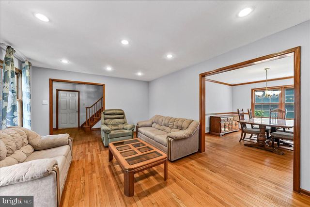 1577 SPRING MEADOW LN, Garnet Valley, PA 19060