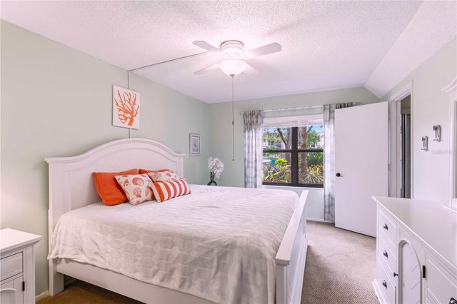 635 30TH AVENUE W F109, Bradenton, FL 34205