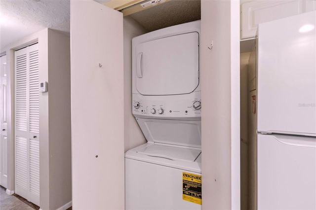 635 30TH AVENUE W F109, Bradenton, FL 34205